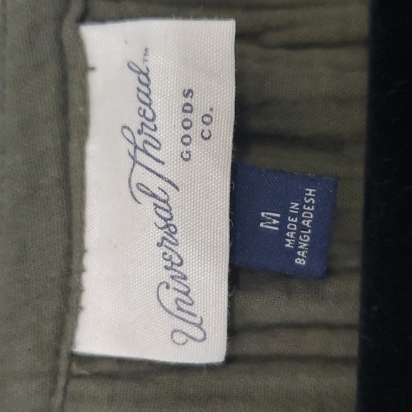 Shirt - Picture 3 of 4